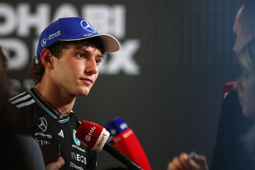 أندريا كيمي أنتونيللي، مرسيدس
