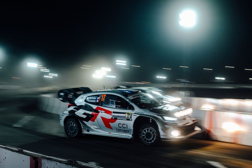 Sebastien Ogier a validé son avance d'une quarantaine de secondes sur Elfyn Evans.