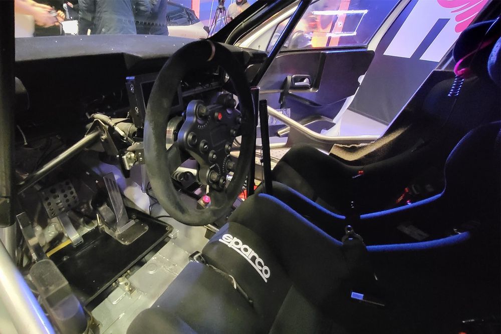Lancia Ypsilon Hf Integrale: ecco l'abitacolo
