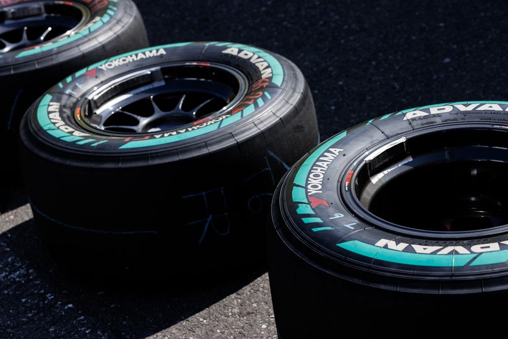 Iwasa feels Super Formula can also learn from F1 by using less robust tyres to generate better pace differences