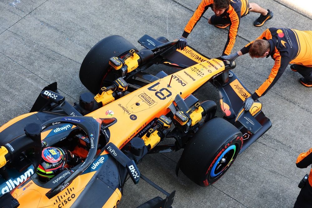 Teamgenoot Oscar Piastri noteerde de snelste tijd tijdens de tweede vrije training. 