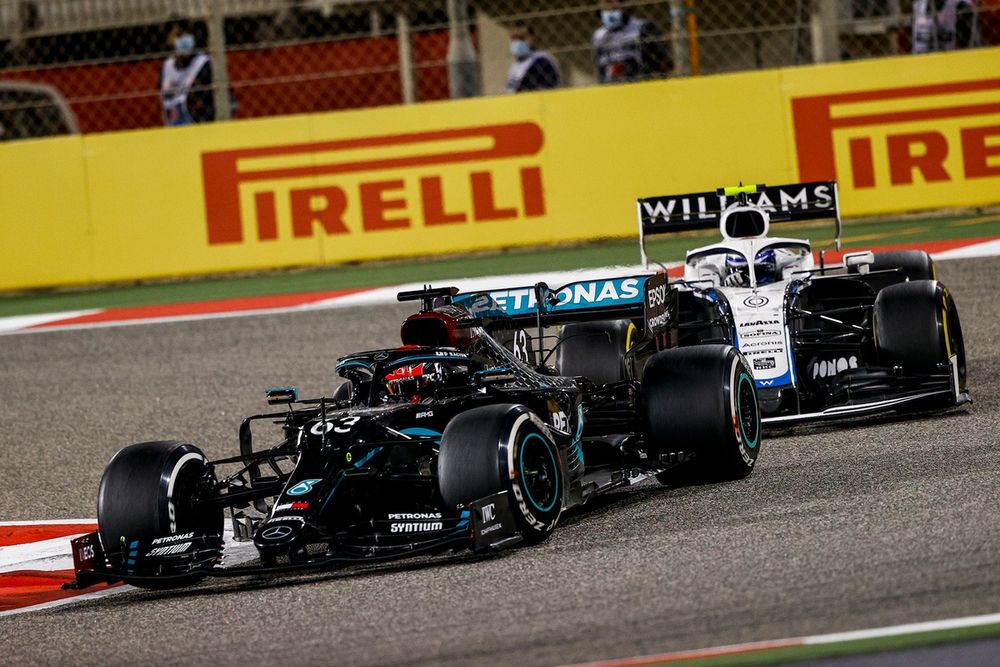 George Russell, Mercedes F1 W11, Nicholas Latifi, Williams FW43