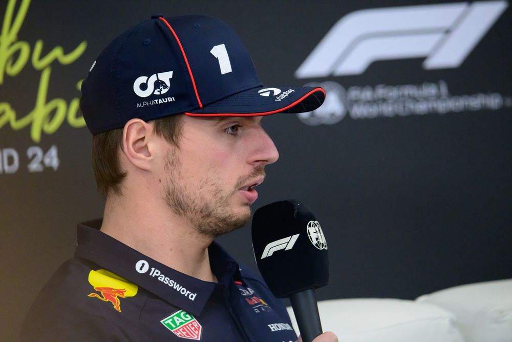 La pregunta que molestó a Verstappen: "Y ahora me pones una estúpida sonrisa"