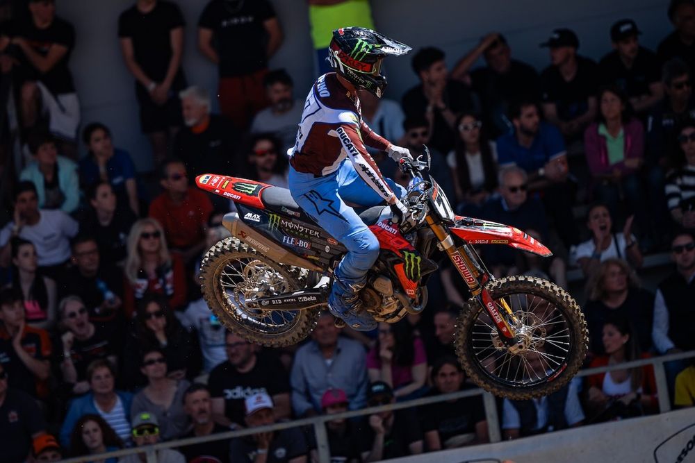 Alessandro Lupino, Ducati Desmo450 MX