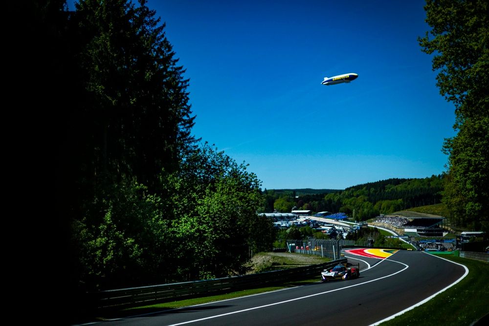 #20 BMW M Team WRT BMW M Hybrid V8: Rene Rast, Robin Frijns