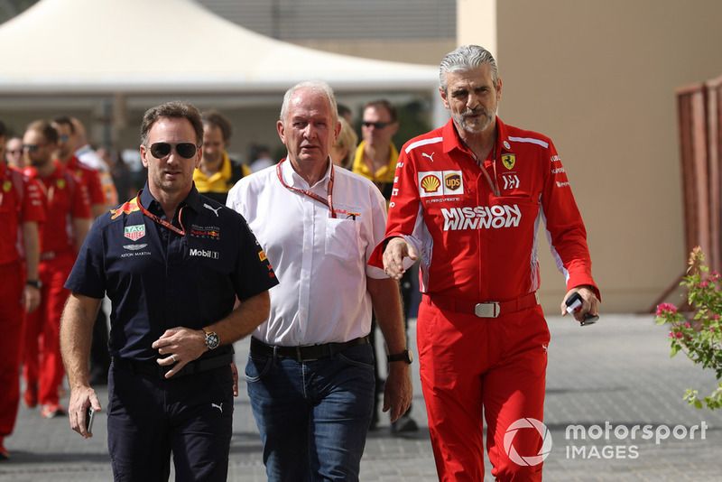 Christian Horner, Red Bull Racing Takım Patronu, Dr Helmut Marko, Red Bull Motorsport Danışmanı ve Maurizio Arrivabene, Ferrari Takım Patronu