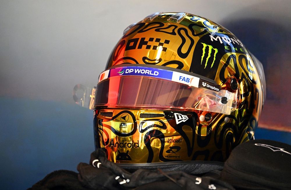 Casco de campeón de Lando Norris, McLaren