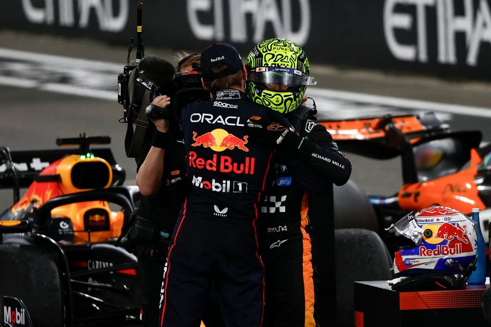 Lando Norris, McLaren, Max Verstappen, Red Bull Racing