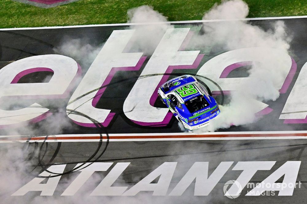 Ganador Daniel Suárez, Trackhouse Racing, Chevrolet Camaro