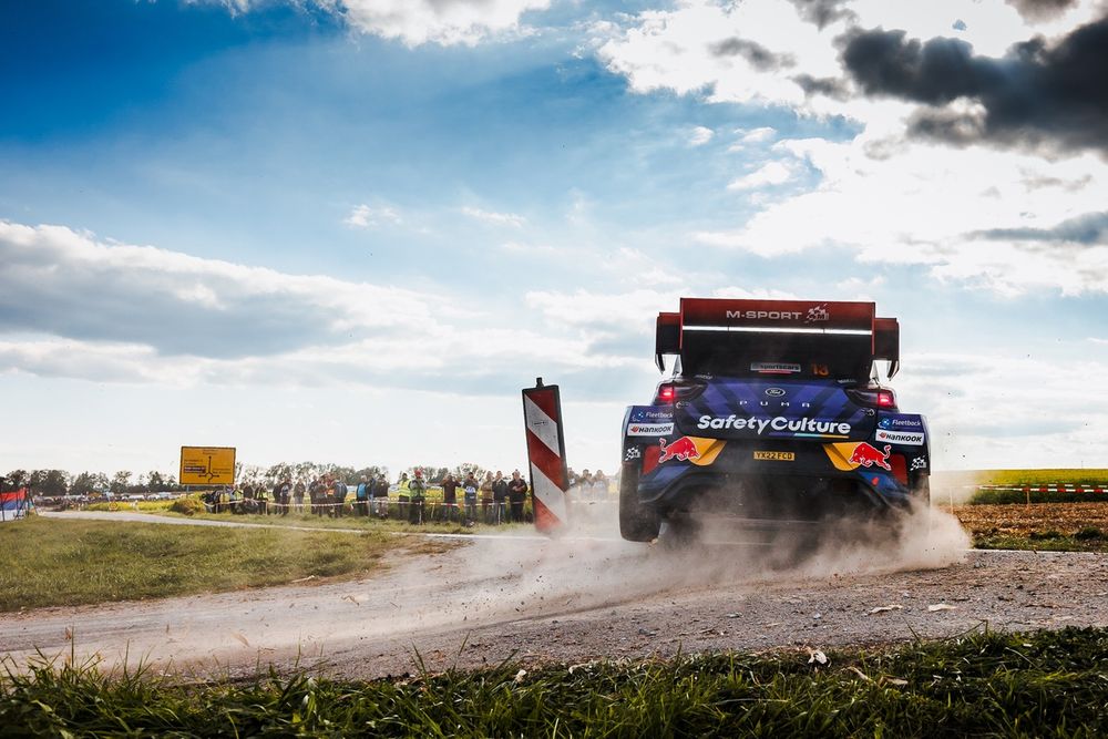 Организаторы Центральноевропейского ралли ответили на жалобы водителей WRC на видимость Организаторы Центральноевропейского ралли ответили на жалобы водителей WRC на видимость