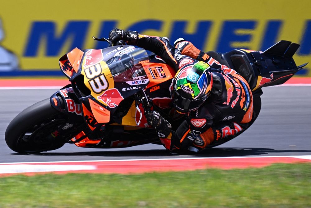 Брэд Биндер рассказывает о трудностях MotoGP 2025 года и попытках вернуть утраченную форму Брэд Биндер рассказывает о трудностях MotoGP 2025 года и попытках вернуть утраченную форму