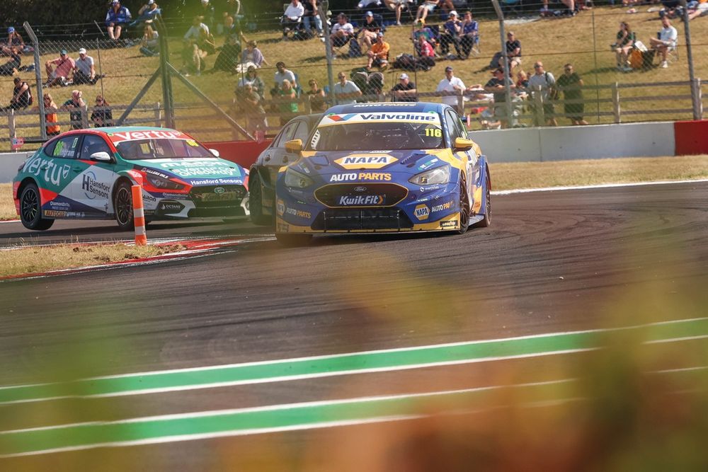 Donington Park a perfect example of Sutton’s capacity to read a race, adapt and respond