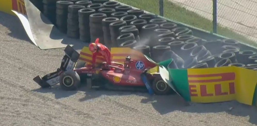 F1 | GP d'Italia: bandiera rossa esposta per un brutto incidente di Leclerc alla Parabolica
