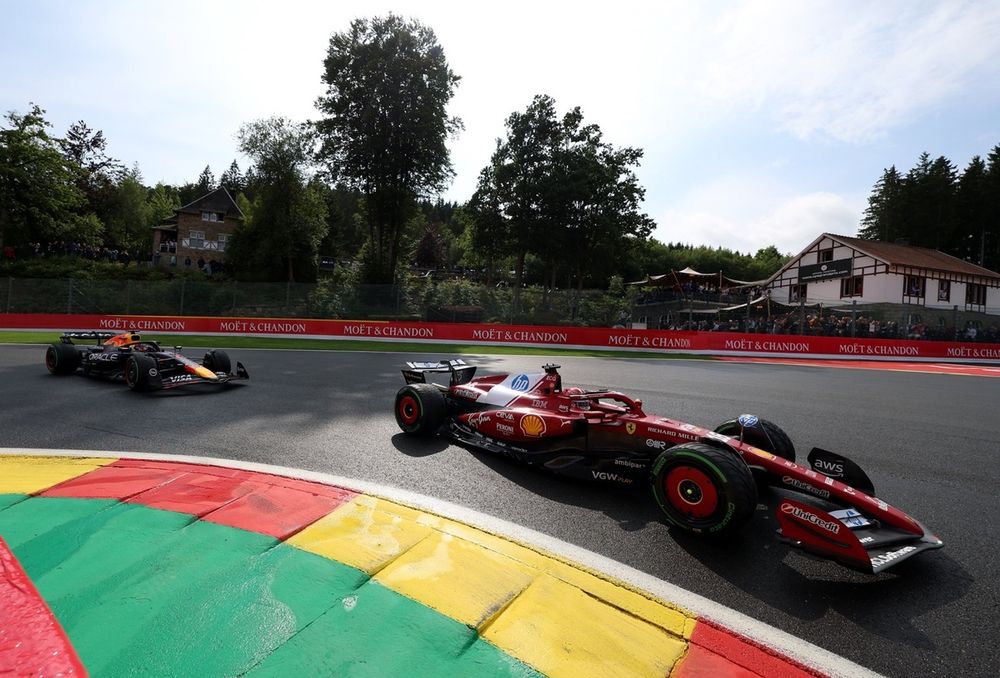 Charles Leclerc, Ferrari, Max Verstappen, Red Bull Racing
