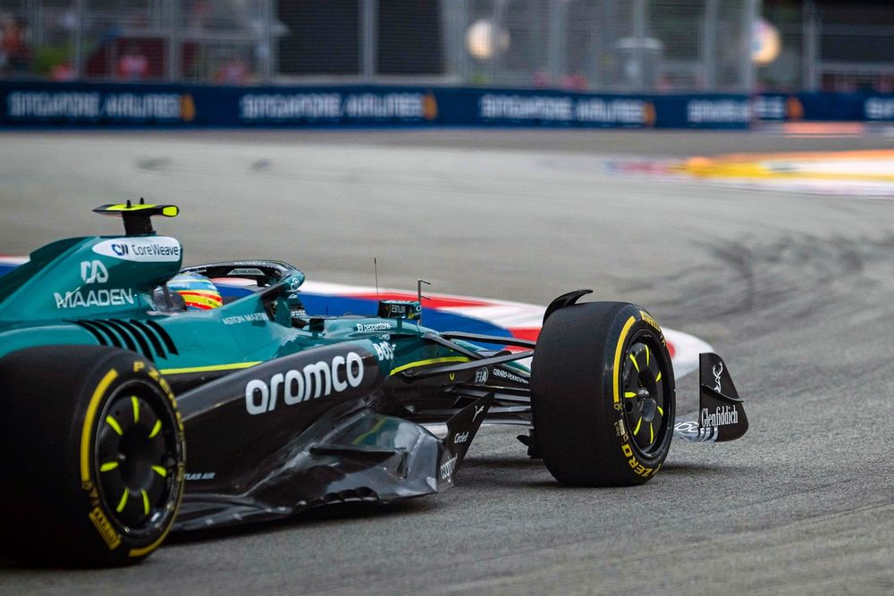 Fernando Alonso, Aston Martin Racing AMR25