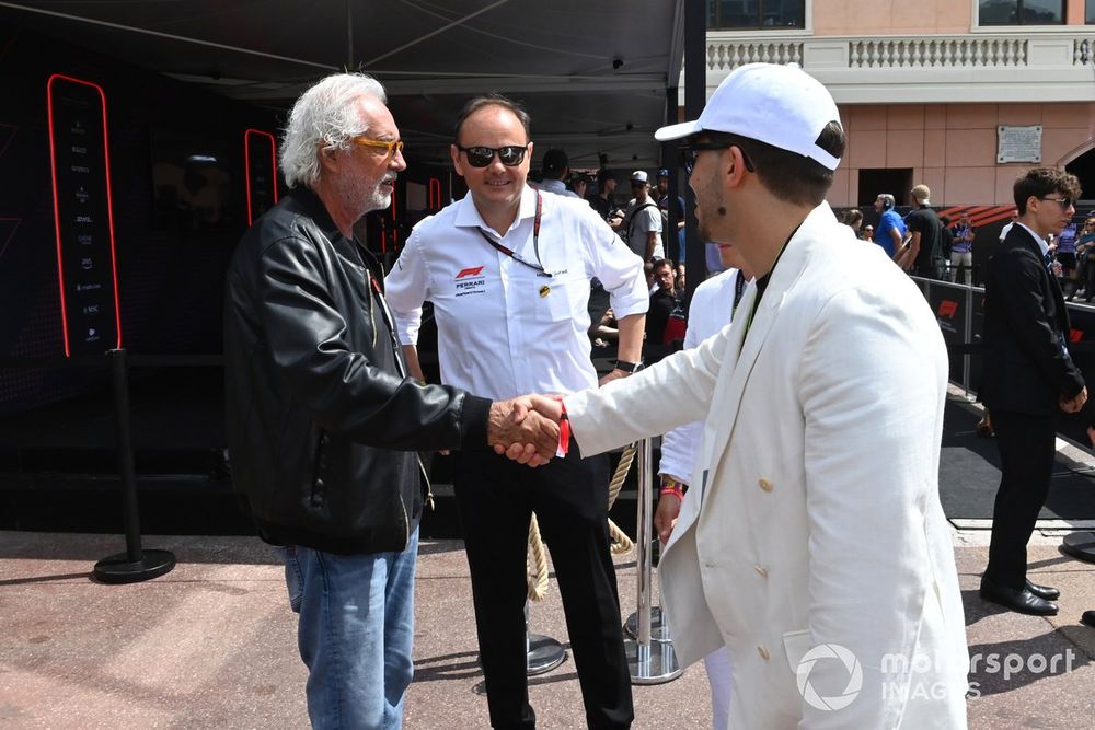 Flavio Briatore visits the paddock