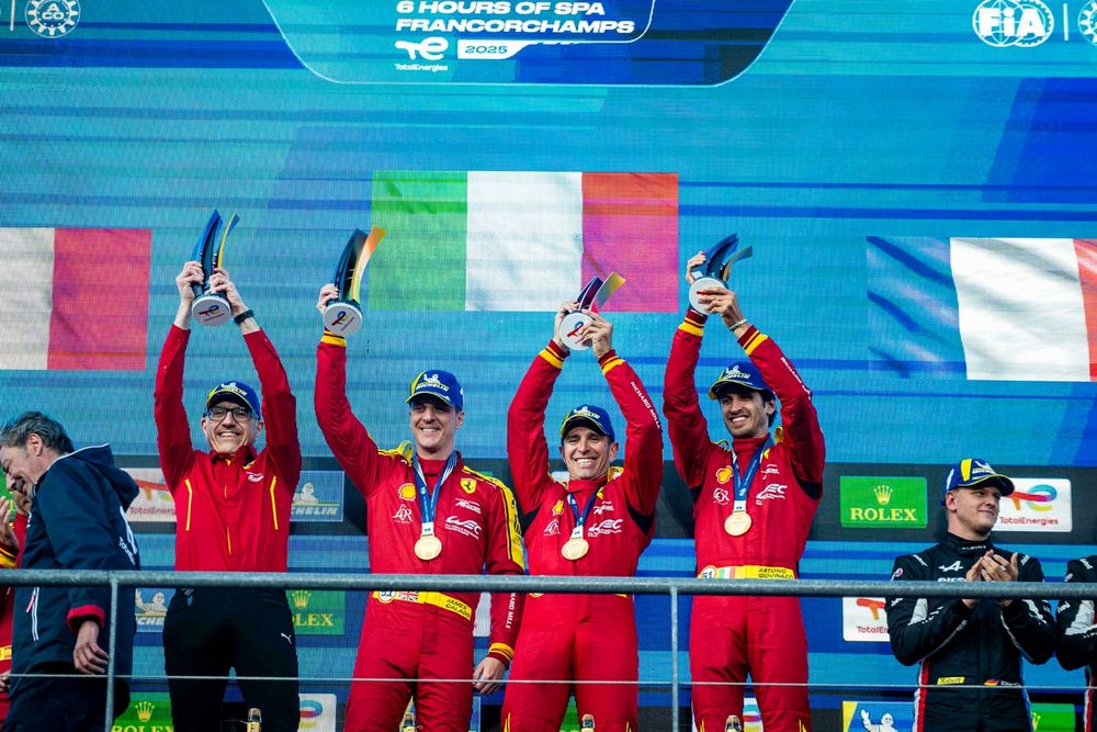 #51 Ferrari AF Corse Ferrari 499P: Alessandro Pier Guidi, James Calado, Antonio Giovinazzi