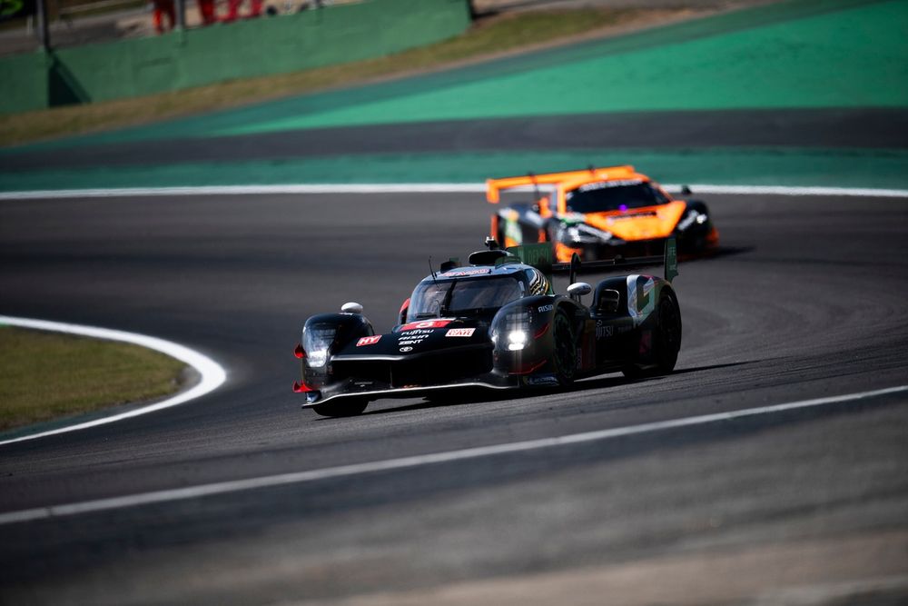 #8 Toyota Gazoo Racing Toyota GR010 - Гибрид: Брендон Хартли, Ry? Хиракава