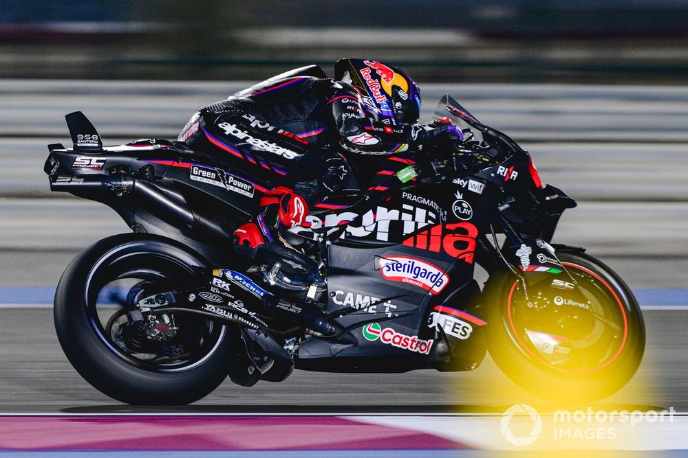 Как Aprilia и KTM ближе к Yamaha и Honda, чем к Ducati Как Aprilia и KTM ближе к Yamaha и Honda, чем к Ducati