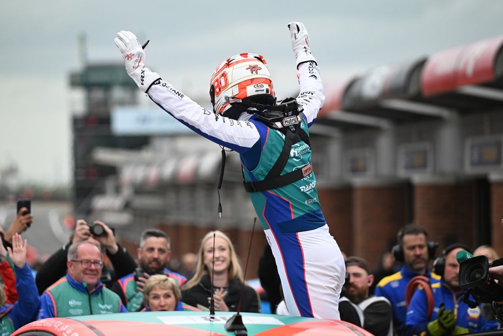 Victory in race three gave Ingram confidence he can hunt down Sutton over the course of the season, having seen the four-time champion build a healthy early lead