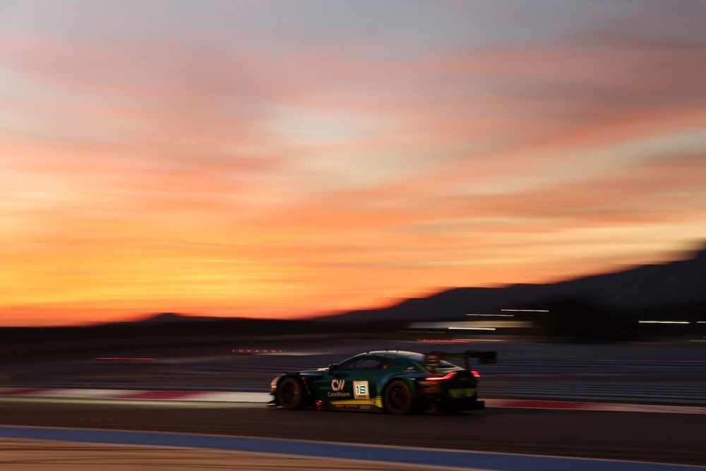 #18 Comtoyou Racing, Aston Martin Vantage AMR GT3 EVO - Lance Stroll, Roberto Merhi, Mari Boya