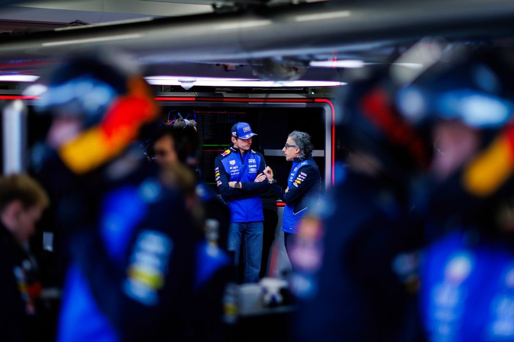 Max Verstappen duiden we ook wel aan als 'de viervoudig wereldkampioen', 'de Red Bull-coureur' of 'de Nederlander'.