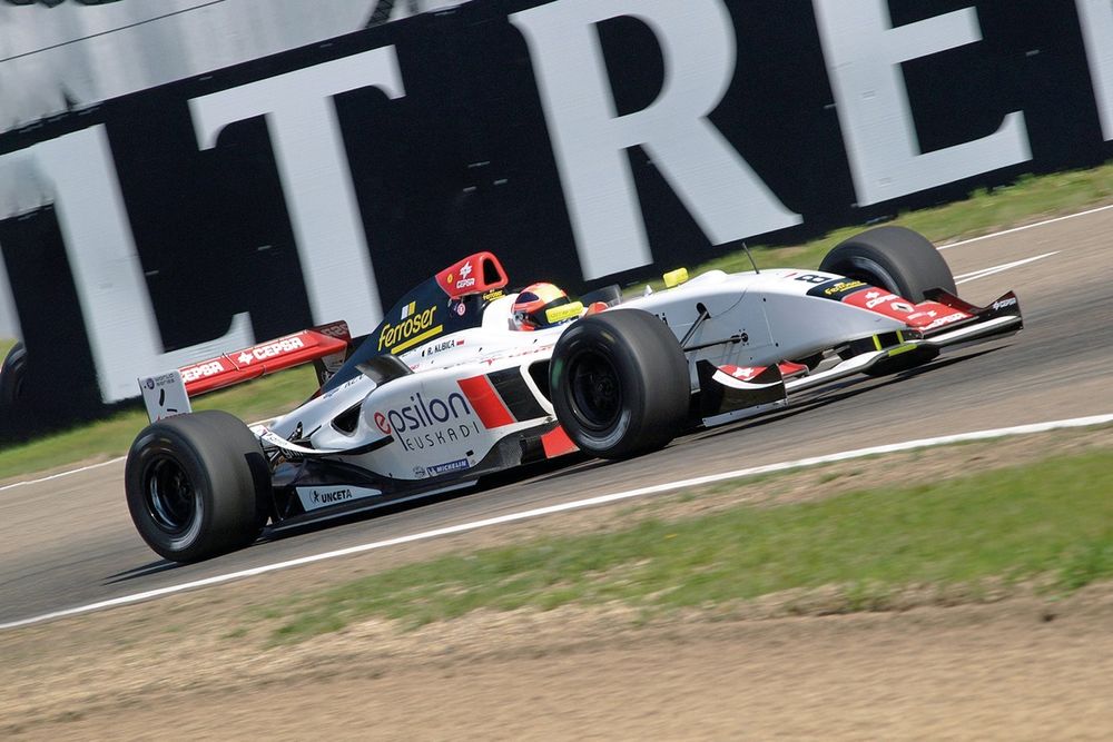 World Series was Dallara's first spec series - with a certain Robert Kubica taking it to victory in 2005