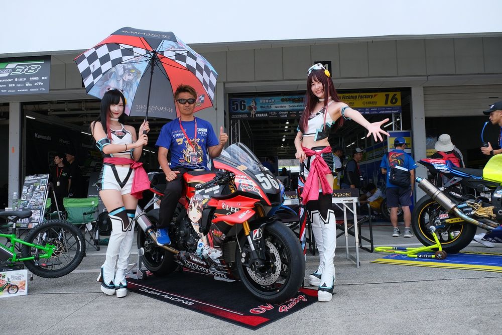 【平八郎新島 】 鉄拳8」と「ANGEL CLOVER」のコラボレーション第2弾「三島平八