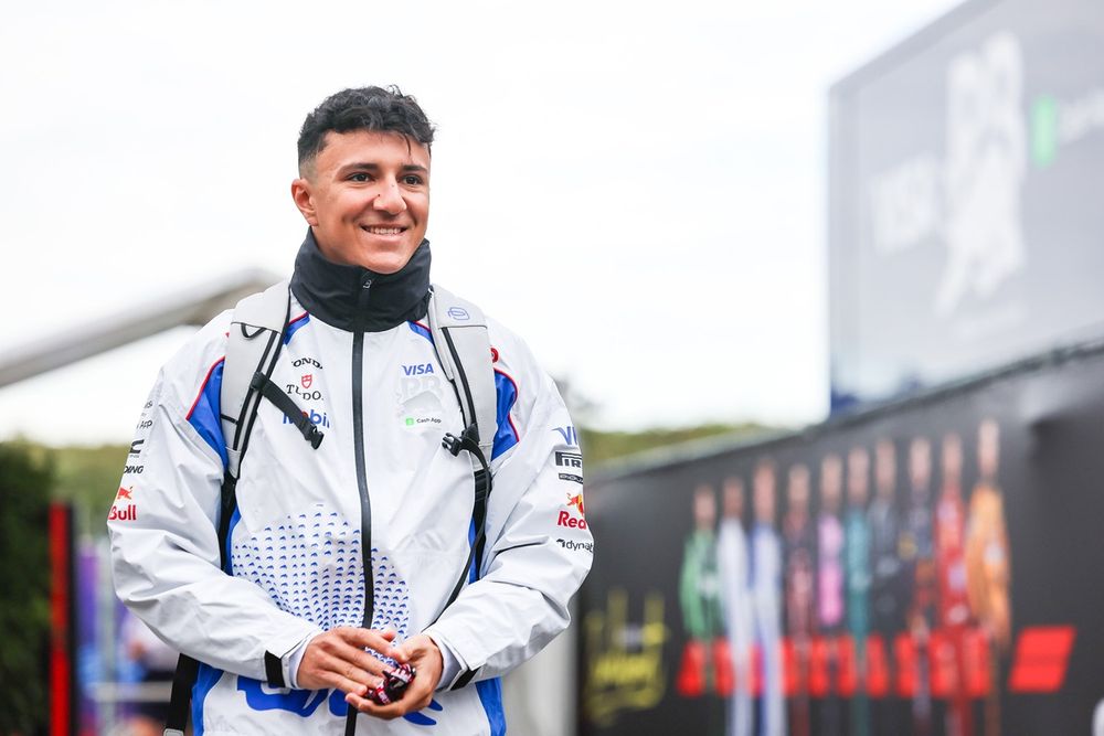 Isack Hadjar, Racing Bulls