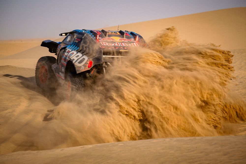 #225 Ford M-Sport Ford: Carlos Sainz Sr., Lucas Cruz