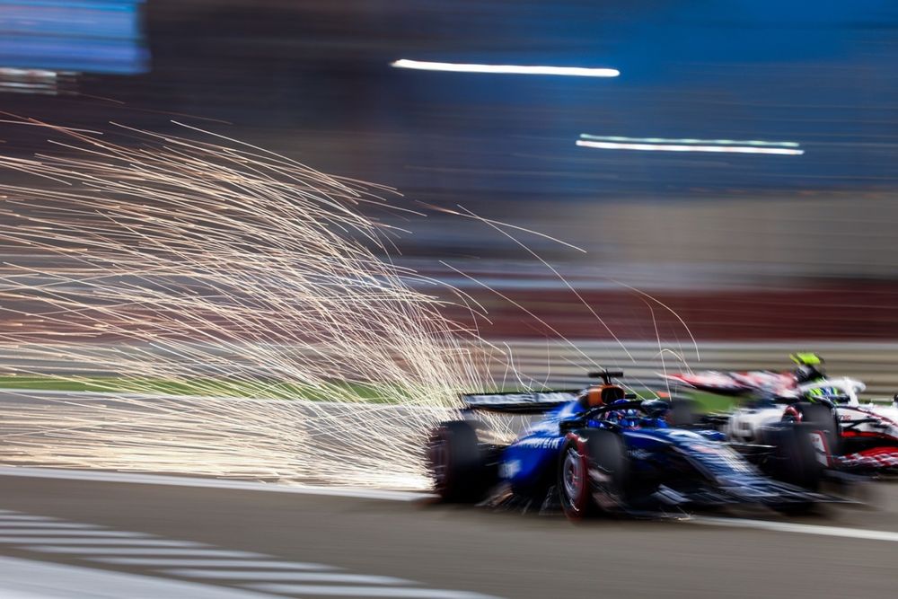 Oliver Bearman, Haas F1 Team, Alexander Albon, Williams