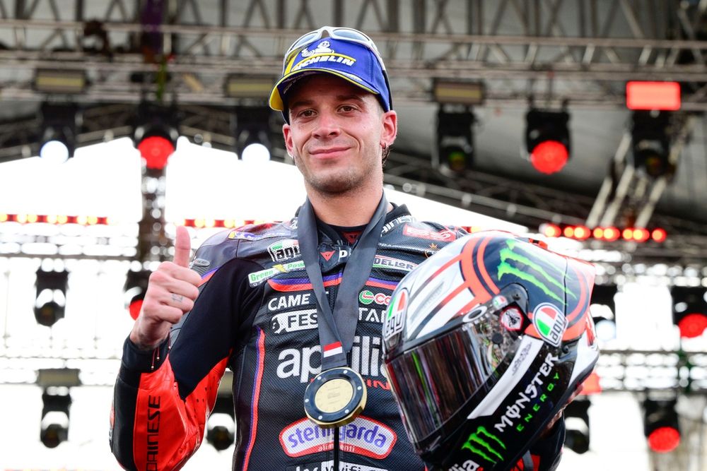 Марко Безсекки, Aprilia Racing