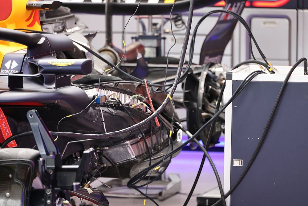 Red Bull Racing RB20 detalle de la zona del motor