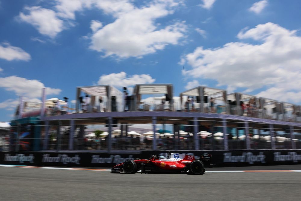 Leclerc lidera los libres de Miami y Mercedes parece tener rivales; Aston, atrás