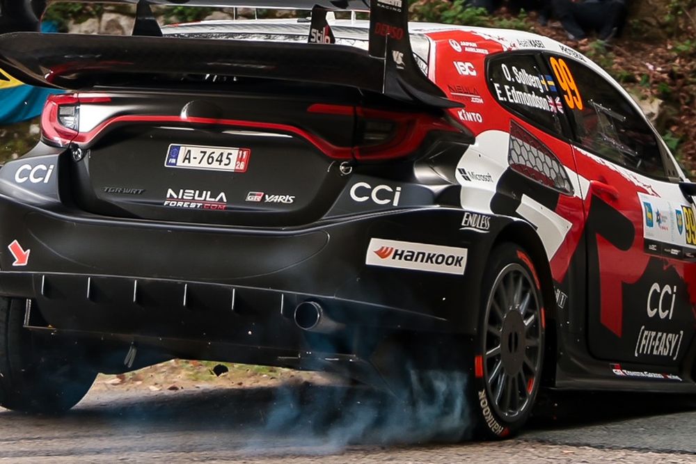 Oliver Solberg, Elliott Edmondson, Toyota Gazoo Racing WRT Toyota GR Yaris Rally1