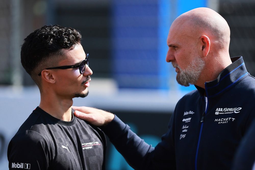 Pascal Wehrlein, Porsche Formula E Team, Jeff Dodds, CEO of Formula E