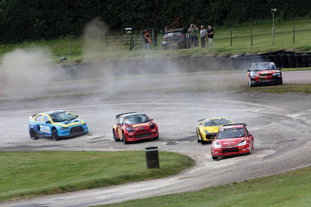 Wheel stud woes
threatened Jordan’s
Lydden Legend outing