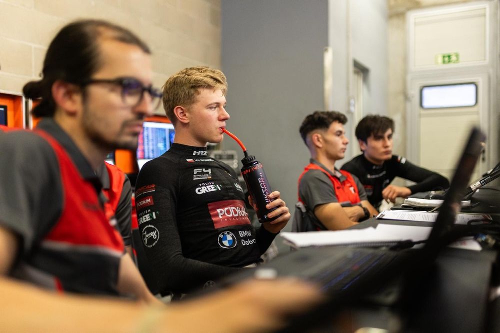 Wiktor Dobrzański, Tecnicar