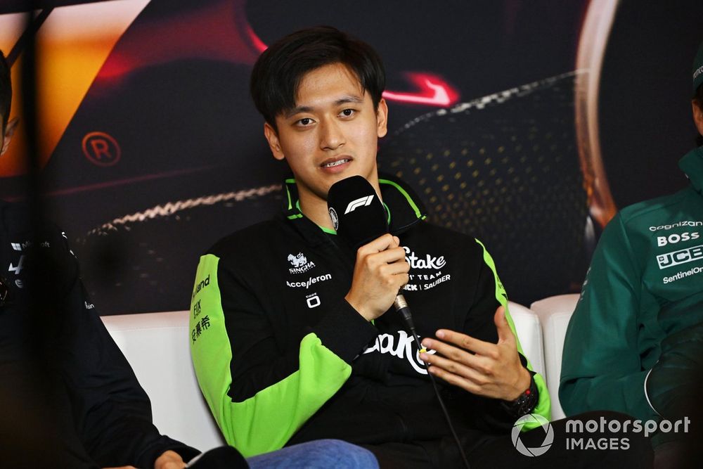 Zhou Guanyu, Stake F1 Team Kick Sauber 