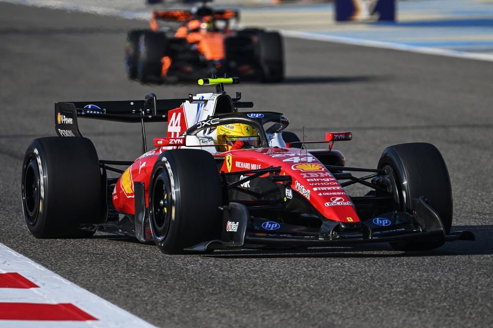 Lewis Hamilton et Ferrari ont connu une journée perturbée, leur 