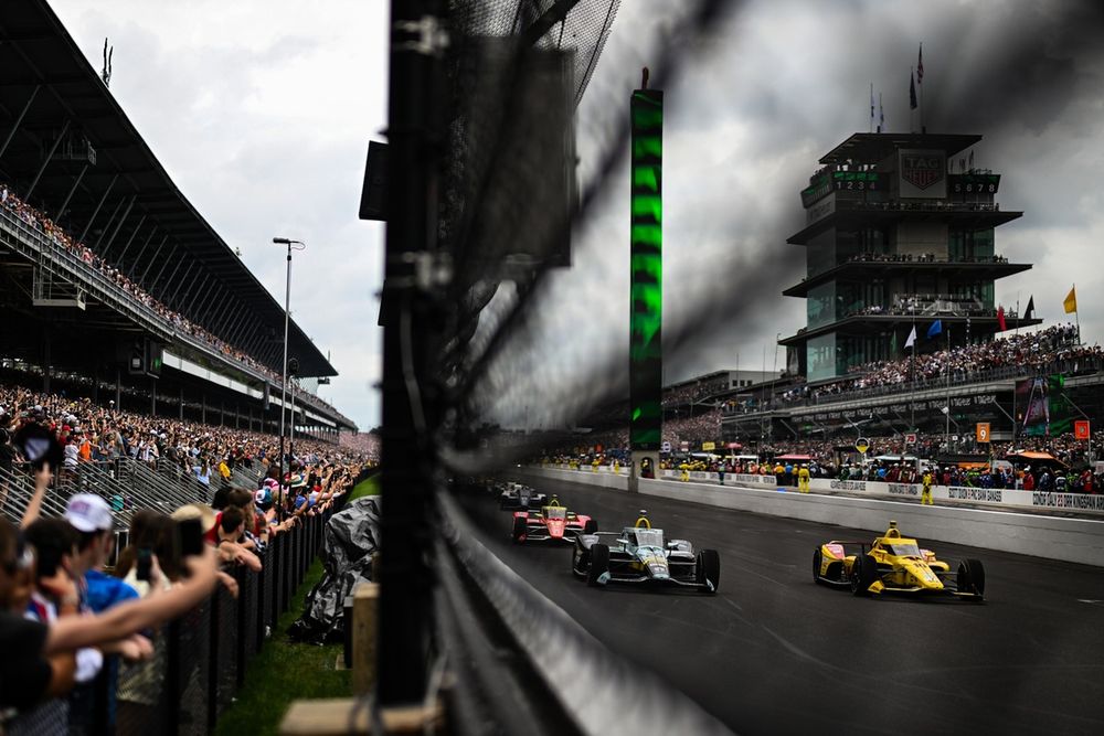 Alexander Rossi, Ed Carpenter Racing Chevrolet, Alex Palou, Chip Ganassi Racing Honda