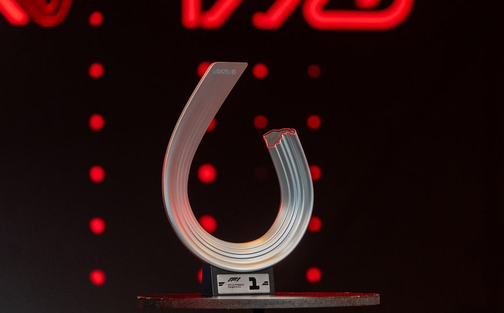 Le trophée du Grand Prix d'Espagne sur le Madring.
