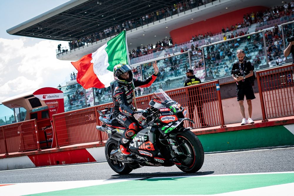 Marco Bezzecchi, Aprilia Racing