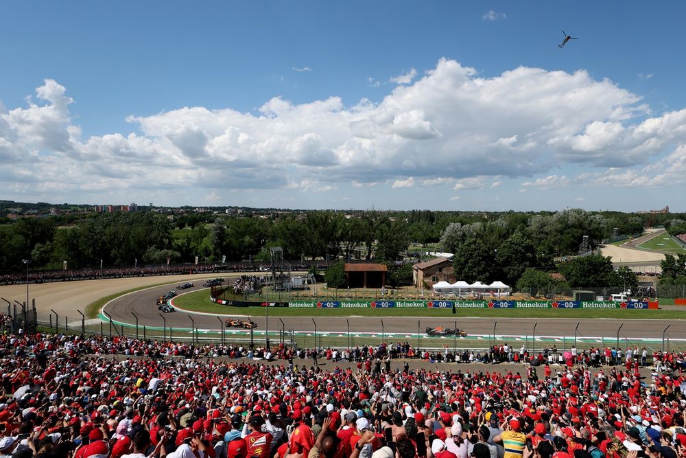 Il caldo ambiente della Tosa al GP del Made in Italy e dell'Emilia Romagna