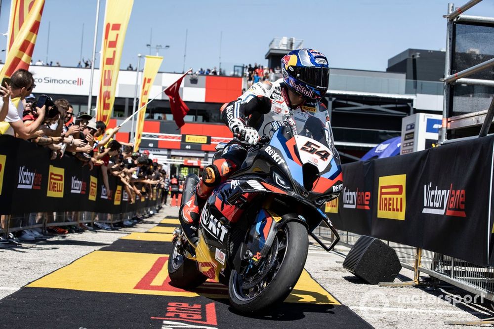 Toprak Razgatlioglu, BMW Motorrad WorldSBK Team