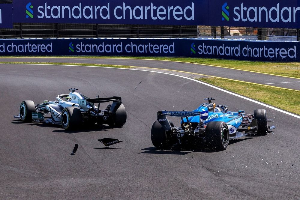 L'accrochage entre Alexander Albon et Sergio Pérez.