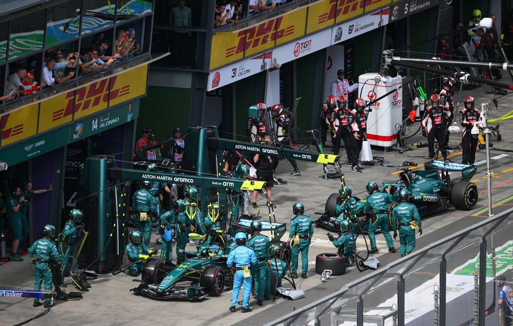 Lance Stroll, Aston Martin Racing, Fernando Alonso, Aston Martin Racing