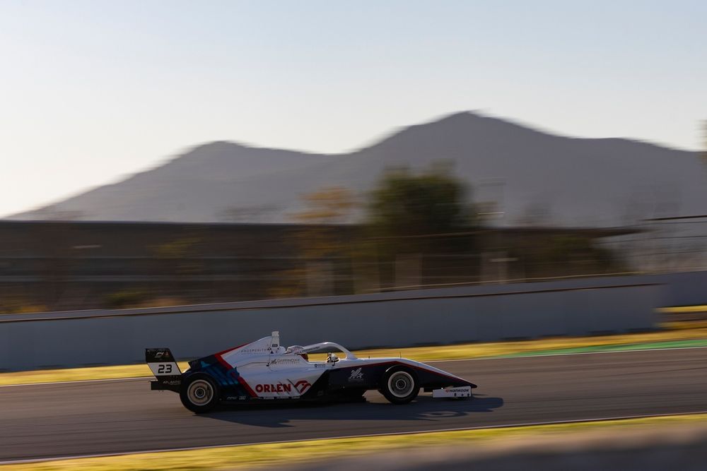 Jan Przyrowski, Griffin Core by Campos