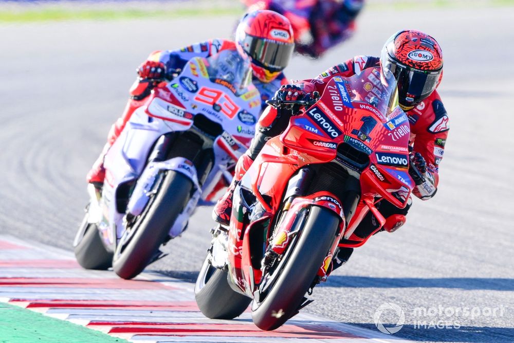 Pecco Bagnaia va-t-il renverser la situation en battant Marc Marquez à armes égales ?