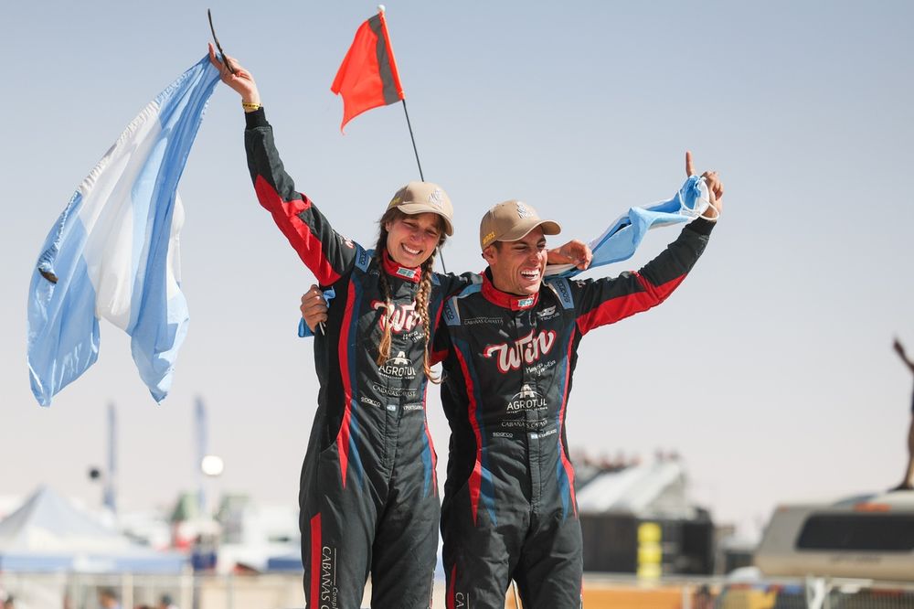 #301 Team BBR Taurus: Nicolas Cavigliasso, Valentina Pertegarini